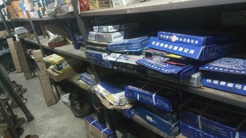轮胎批发市场的风云变幻：上海市场排名解析**